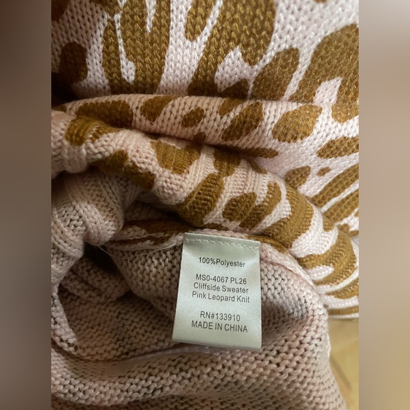 Show Me Your MuMu Cliffside Sweater size Large excellent condition - Picture 3 of 8